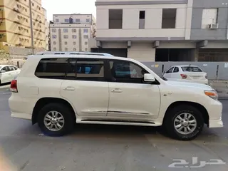تويوتا لاند كروزر VXR 2009