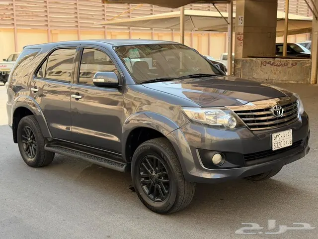 فورشنر 2014 GX سعودي بقمة النظافة