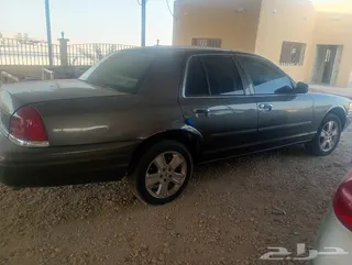 Ford Crown Victoria 2000