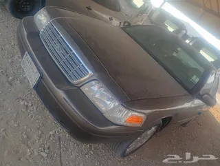 Ford Crown Victoria 2000