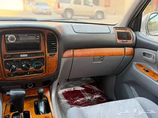 Toyota Land Cruiser 2001