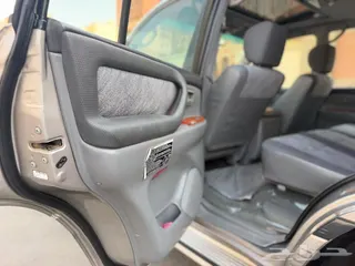 Toyota Land Cruiser 2001