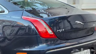 جاكوار Xj, 2013