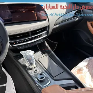 كاديلاك CT5 2025