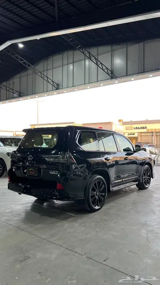 لكزس LX 570 2016