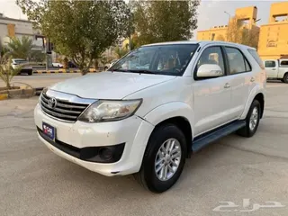 Toyota Fortuner 2015 — Haraj