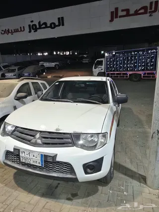 ميتسوبيشي L200 2011