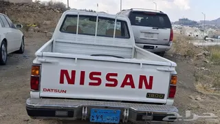 نيسان Datsun 1983