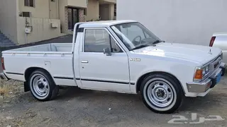 نيسان Datsun 1983