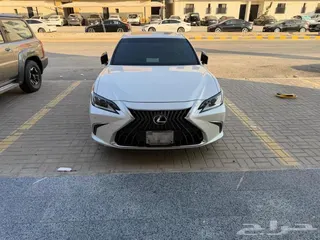 لكزس ES 300 2023 — Haraj
