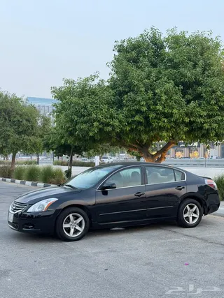 Nissan Altima 2010