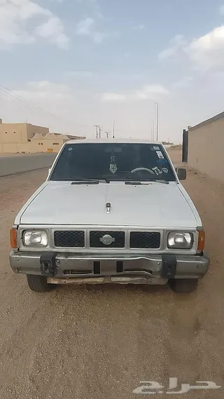 نيسان Datsun 1991