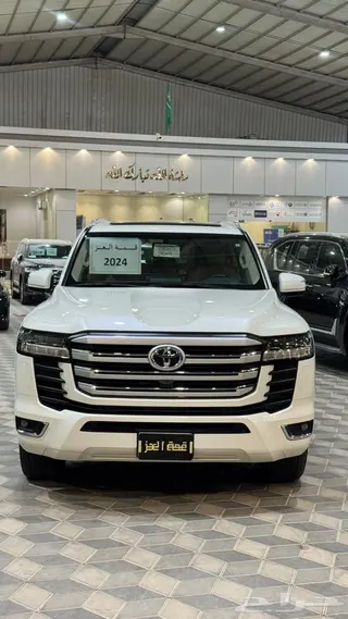 تويوتا لاند كروزر 2024