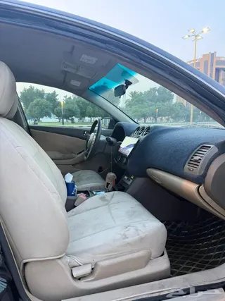 Nissan Altima 2010
