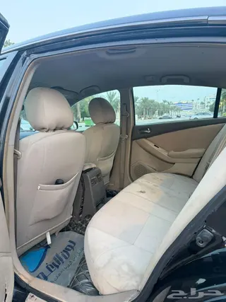 Nissan Altima 2010
