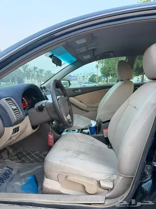Nissan Altima 2010