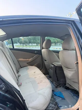 Nissan Altima 2010