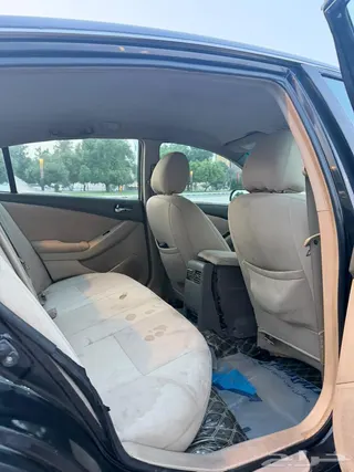Nissan Altima 2010