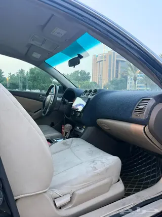 Nissan Altima 2010