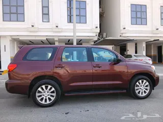 Toyota Sequoia 2010