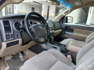 Toyota Sequoia 2010