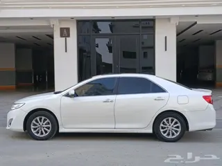 تويوتا كامري GLX 2012