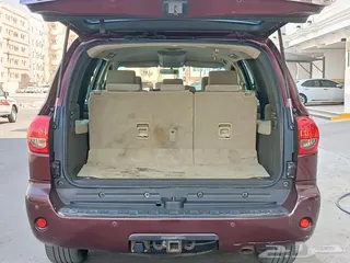 Toyota Sequoia 2010