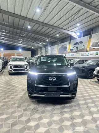 إنفينيتي QX80 2025