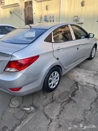 Hyundai Accent 2012 — Haraj