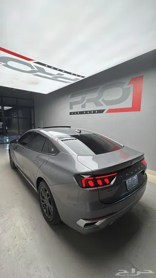 Ford Taurus 2025