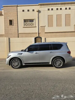إنفينيتي QX80 2016