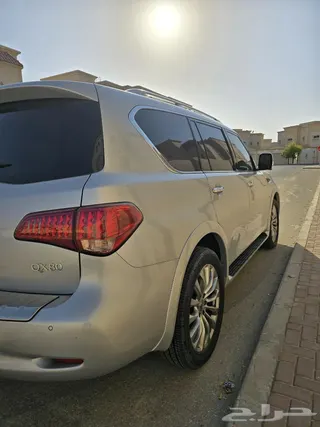 إنفينيتي QX80 2016