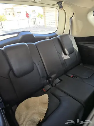 إنفينيتي QX80 2016