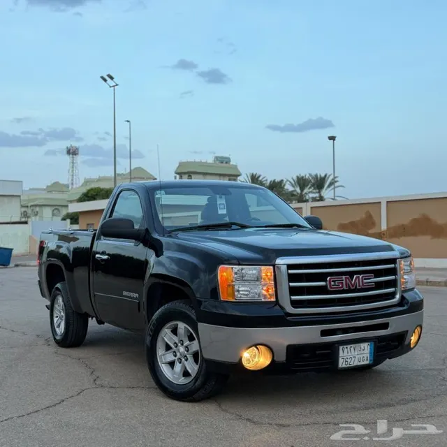 GMC Sierra 2011