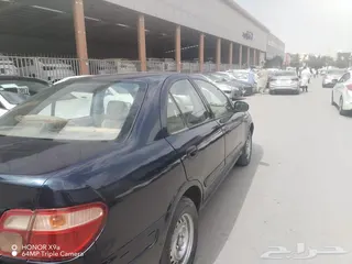Nissan Sunny 2003