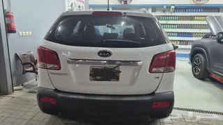 كيا سورينتو 2012
