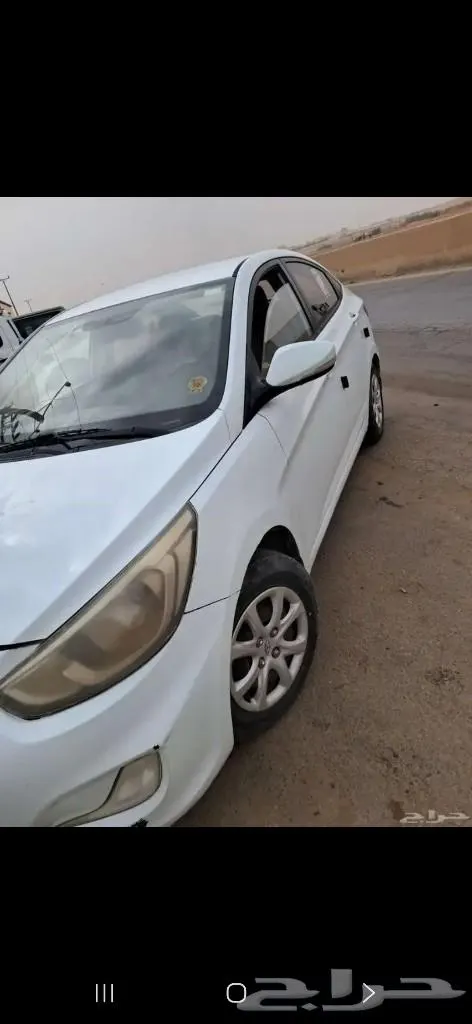 Hyundai Accent 2015