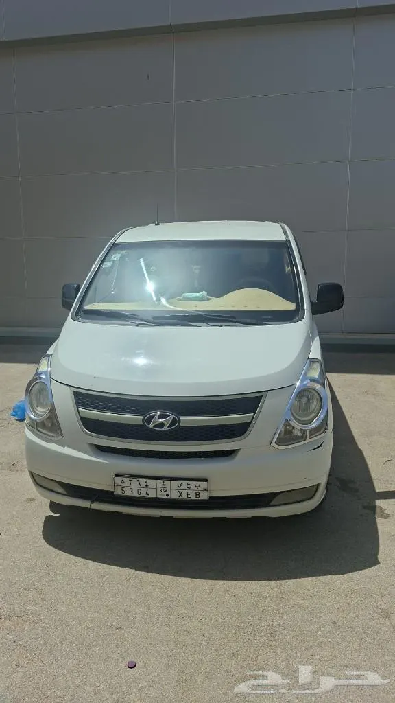 Hyundai H1 2011