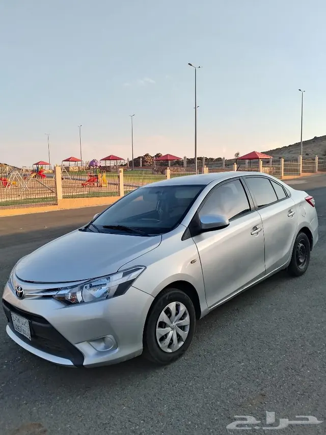 Toyota Yaris 2015