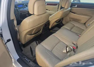 جينيسيس G 80, 2012