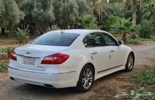 جينيسيس G 80, 2012
