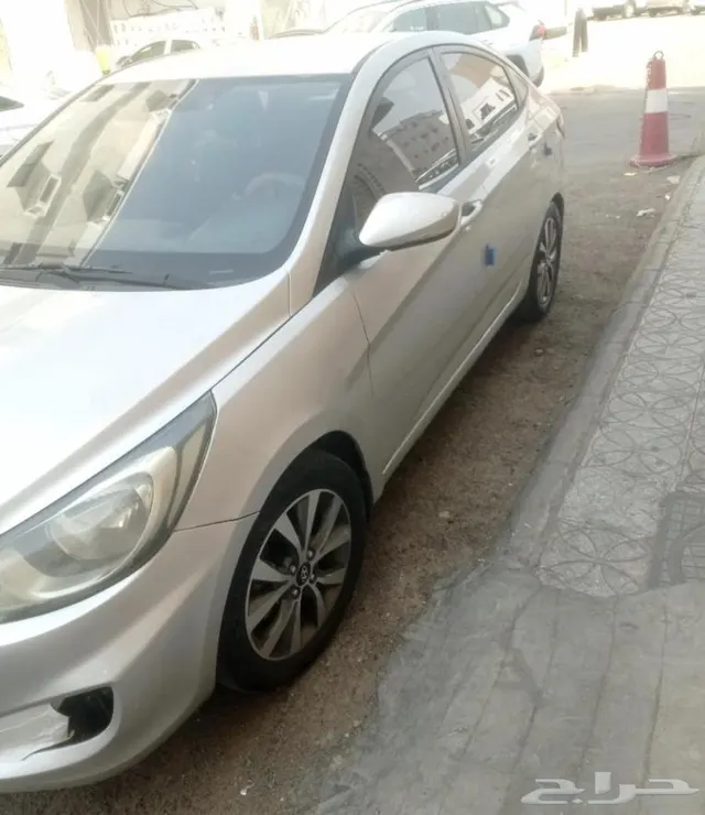 Hyundai Accent 2015