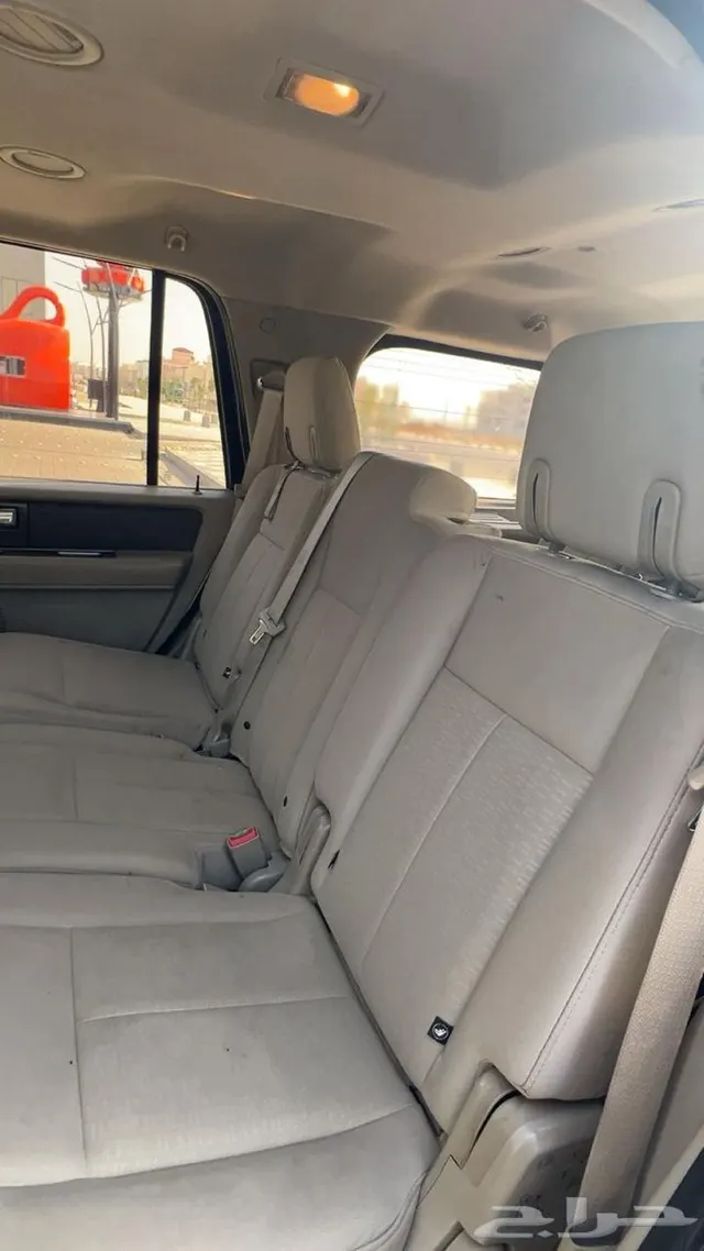 Ford Expedition 2011