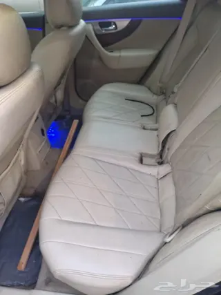 إنفينيتي FX 2009