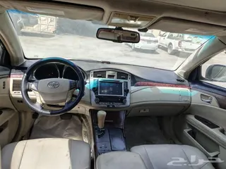 تويوتا افالون 2011