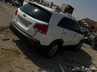 كيا سورينتو 2011
