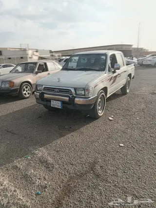 تويوتا هايلكس 2000