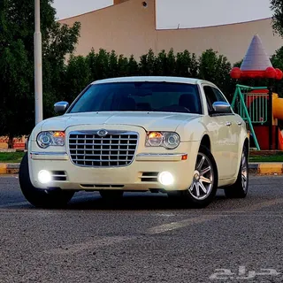 كرايسلر 300 2005
