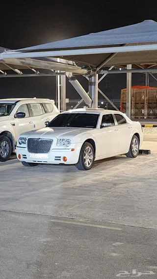 كرايسلر 300 2005