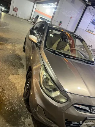 Hyundai Accent 2014